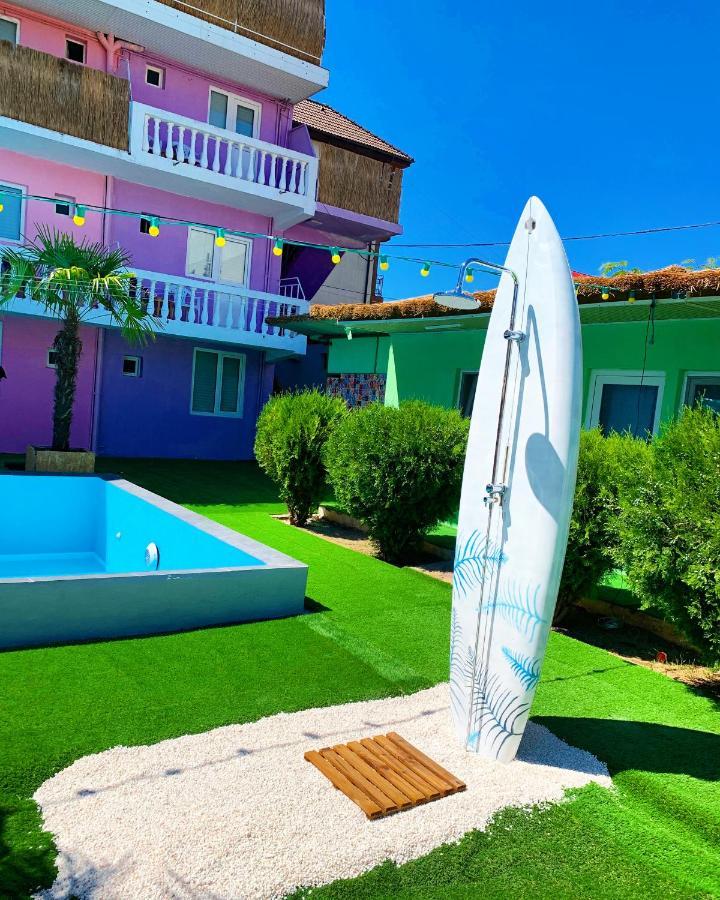Casa Barbie Costinesti Hostel Ngoại thất bức ảnh