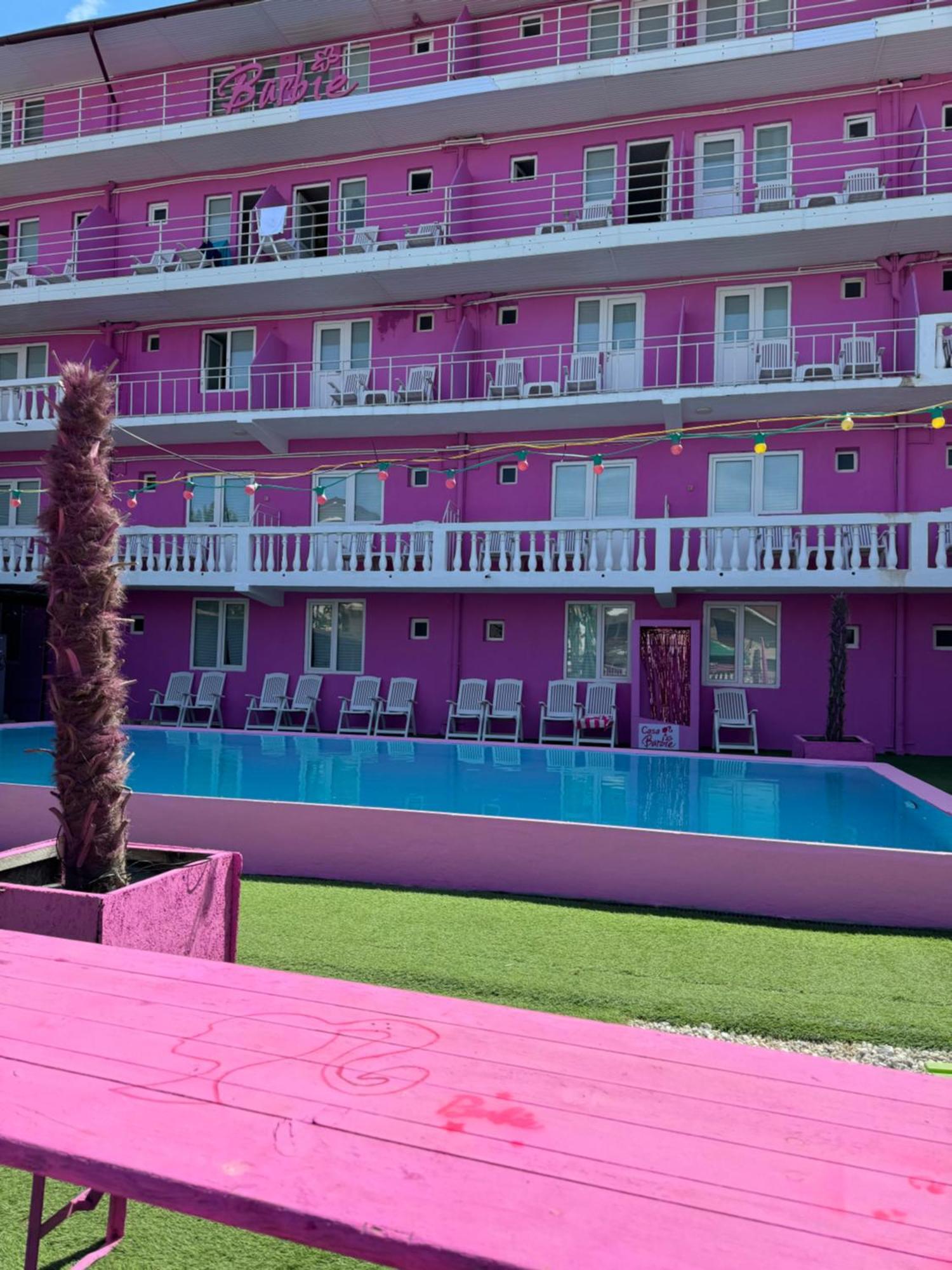 Casa Barbie Costinesti Hostel Ngoại thất bức ảnh